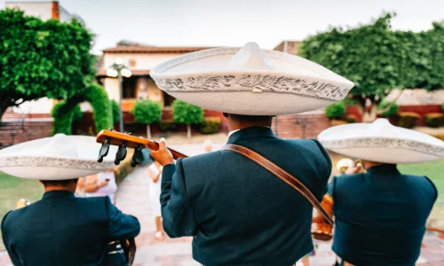 contratar-mariachis-barcelona contratar-mariachis-barcelona