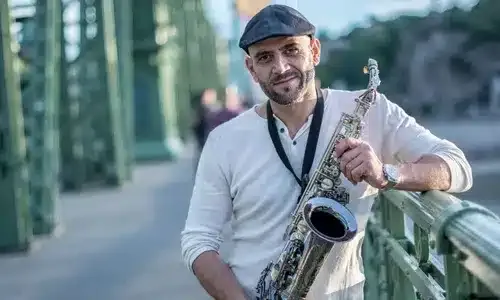 saxofonista-para-bodas saxofonista-para-bodas