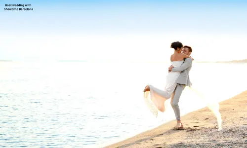 boat-wedding-barcelona-showtimebarcelona boat-wedding-barcelona-showtimebarcelona