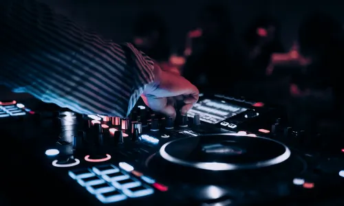 boda-dj boda-dj