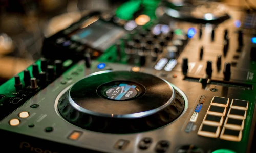 dj-boda dj-boda