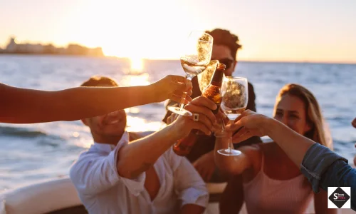private-boat-party-organizer private-boat-party-organizer